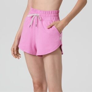 Vuori Women's Halo Performance Shorts 2.0 in Azalea Pink